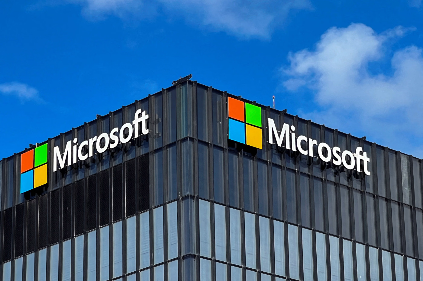 Xbox游戏工作室裁员9000人,高管AI建议引发员工愤怒