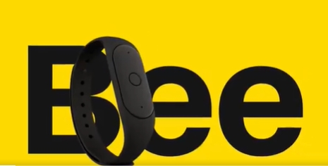 49 美元手环秒变 AI 秘书!亚马逊收购 Bee,开启全天候语音记录时代
